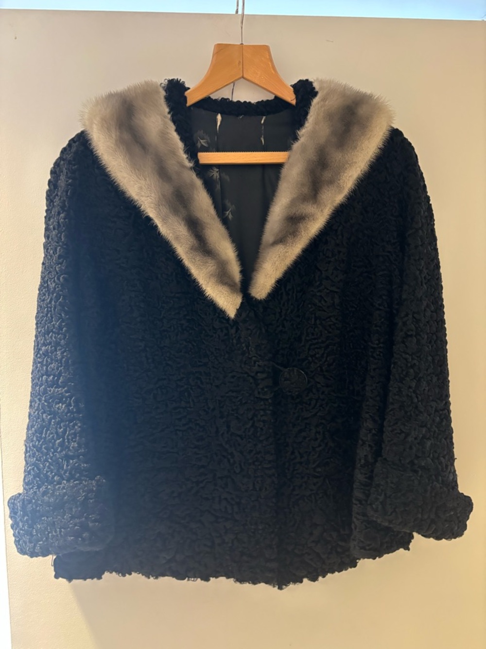 Vintage 1960s Black Faux Fur-Trim Jacket for Women
